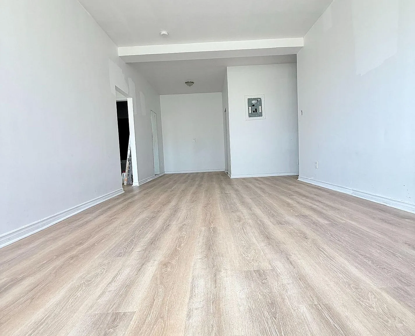1 bed, $1,650 — Photo 2