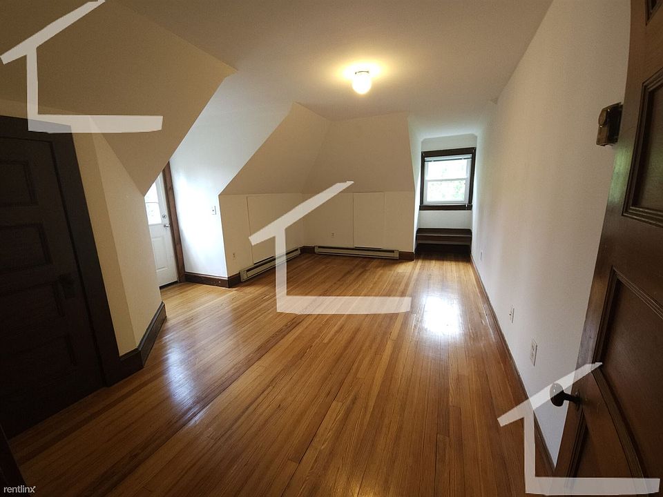 22 Greenough St. #3 Brookline Unit Photo 10