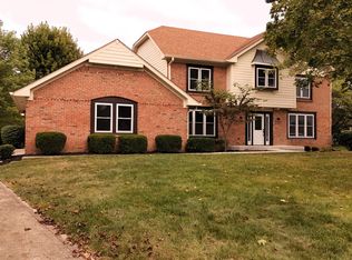 2675 Willow Lake Dr, Greenwood, IN 46143