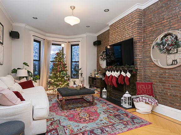 3rd image of 679 Degraw St #1