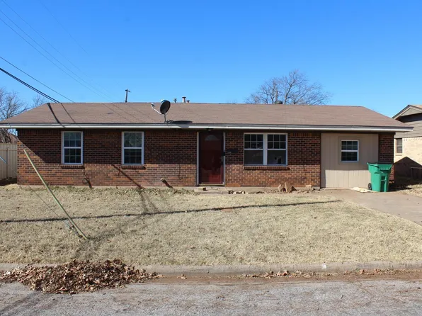 1120 Cheryl Dr, Burkburnett, TX 76354