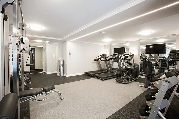 Rented by Stonehenge NYC LLC | media 10