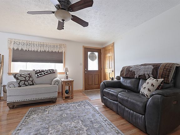 4th image of 250 Harvey Dr