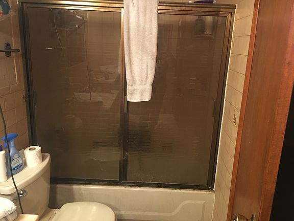 tub in bathroom