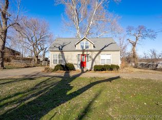 112 W 1st St, Coyle, OK 73027