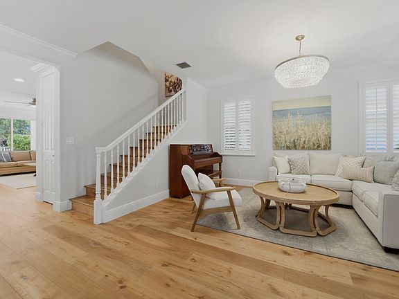 4th image of 110 Lagrange Way