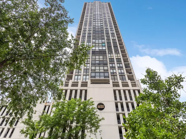 1122 N Clark St APT 3104, Chicago, IL 60610
