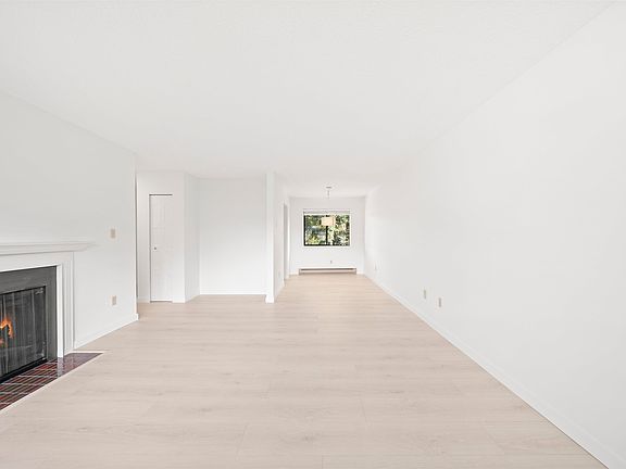 4th image of 11536 Kingcome Ave
