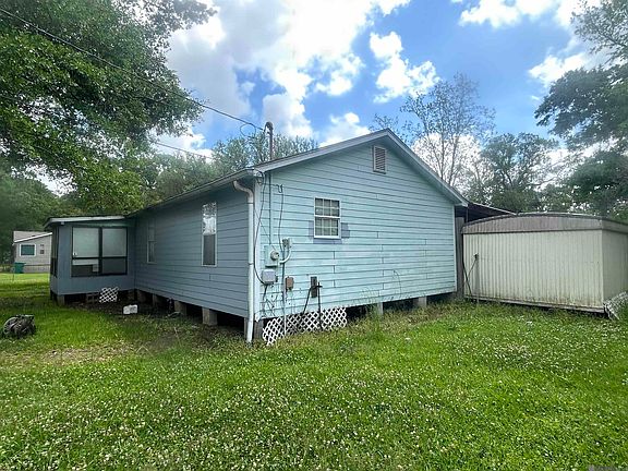3rd image of 11390 Dubois Ln