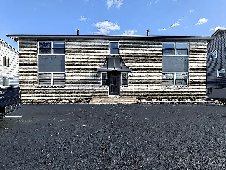 9401 Nieman Rd #3 — Photo 17
