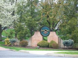 805 Christopher Dr, Reading, PA 19610