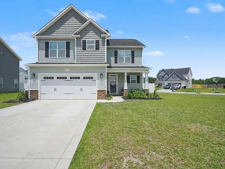 536 Amusement Dr — Photo 1