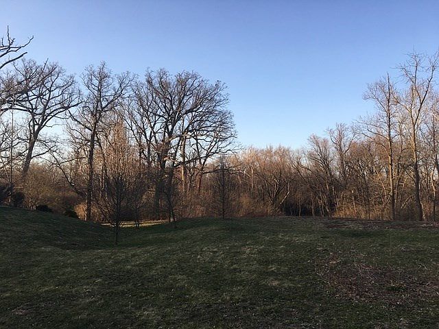 1502 River Bluff