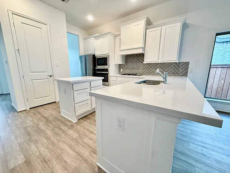 18415 Circle Bar Ranch Ct — Photo 6