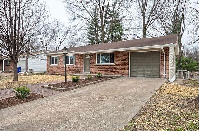 1st image of 11850 Benedetta Dr