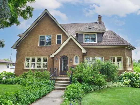 3816 South 96th STREET, Milwaukee, WI 53228