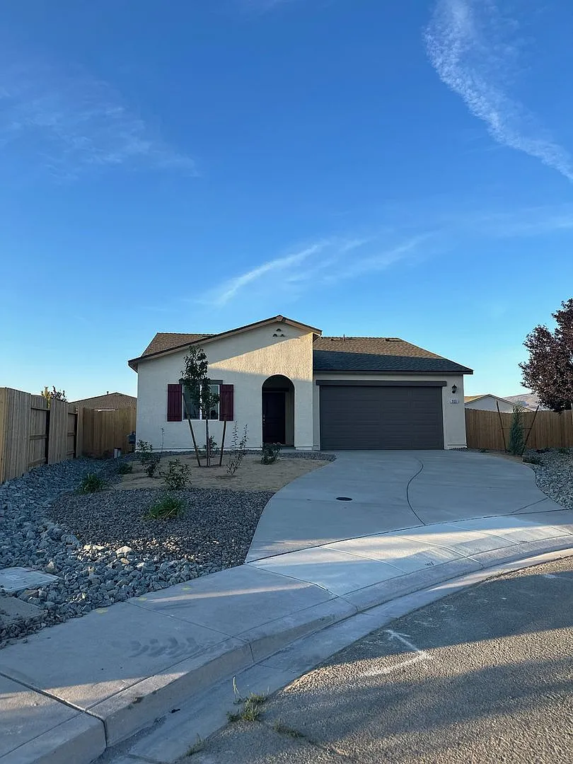 955 Kathryn Ct photo 1