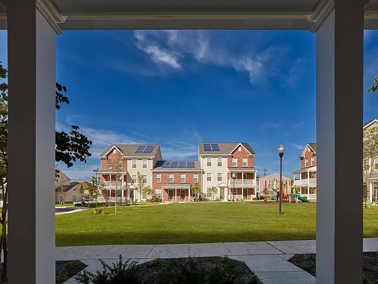 Obery Court — Photo 10