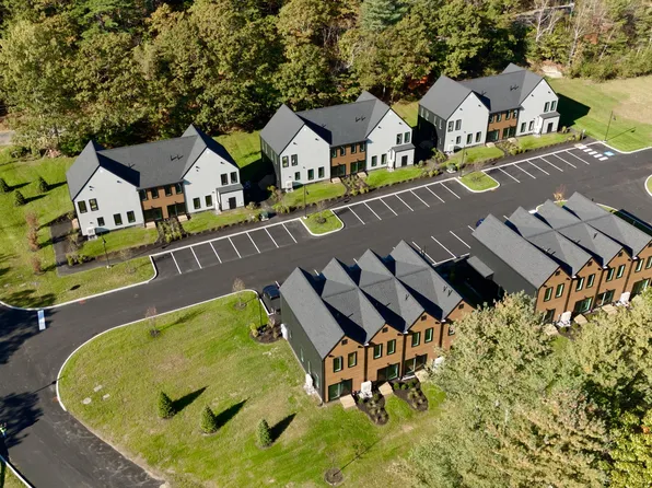 16 Cedar Bend #16, Boothbay, ME 04537