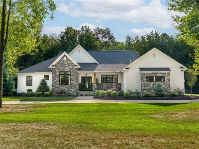 2033 Myersville Rd, Akron, OH, 44312