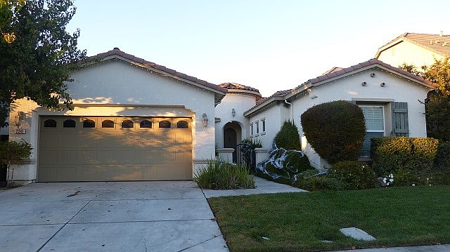 1st image of 2241 Katzakian Way