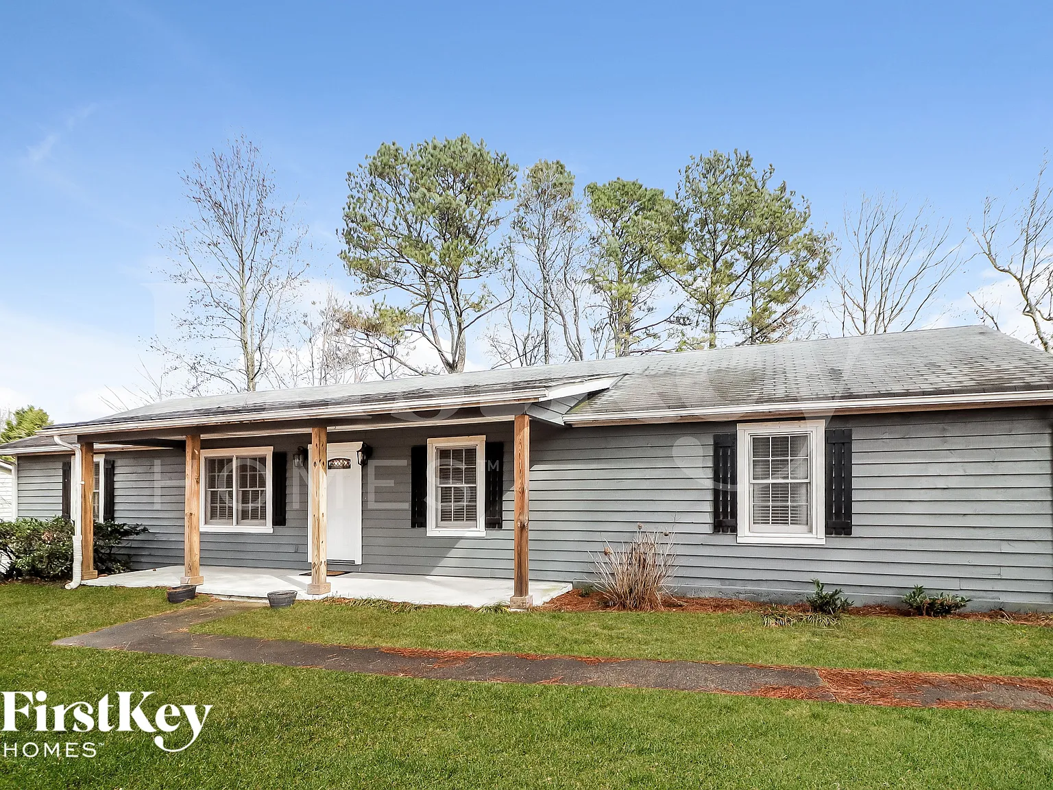 3 bed, 2.0 bath, 1719 sqft, $2,070 — Photo 2