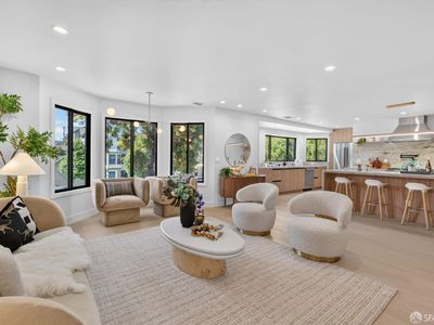 3183 Cesar Chavez St #1, San Francisco, CA, 94110