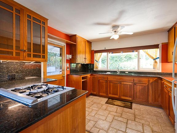5th image of 14150 Sunset Avenue