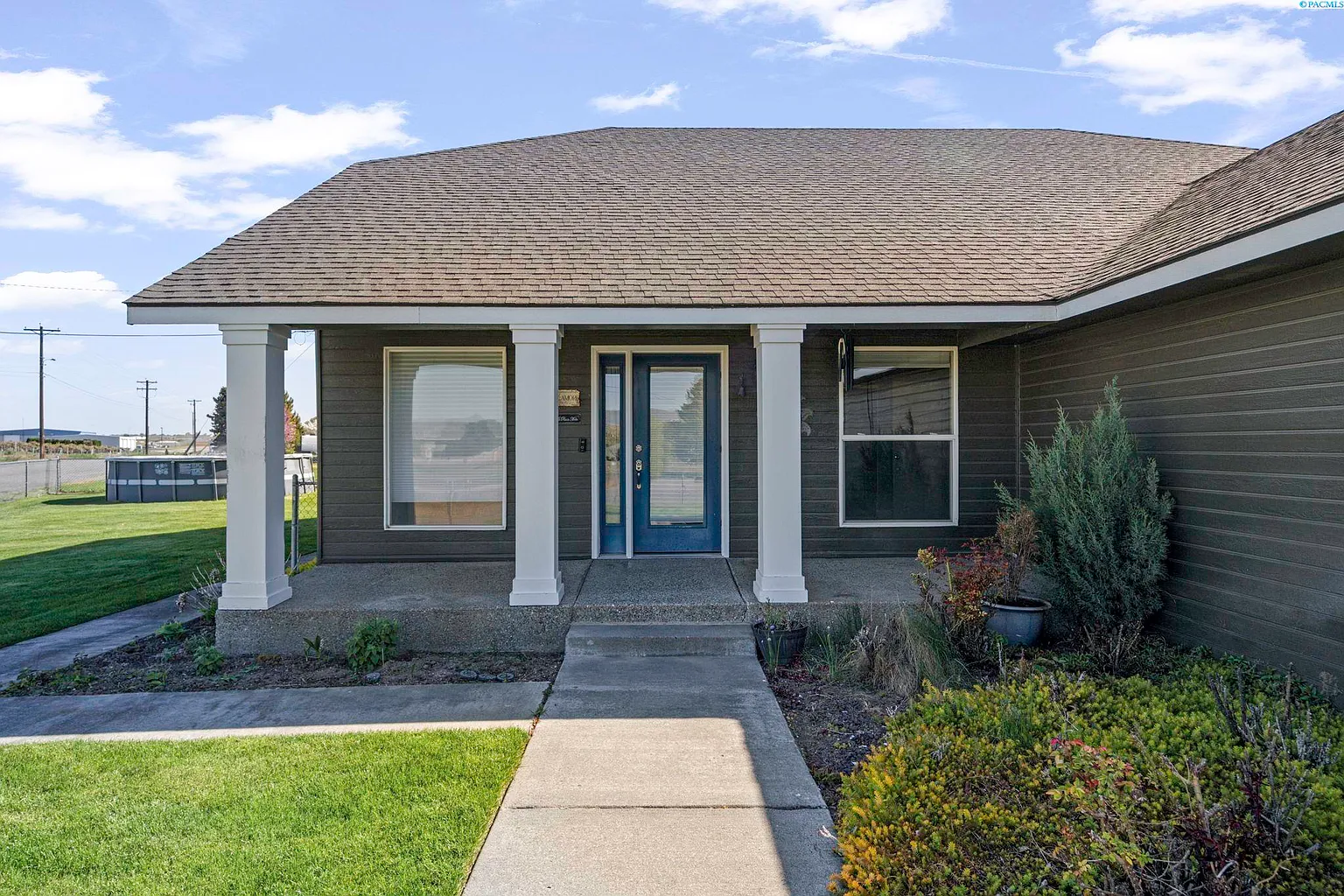11021 View Ln photo 1
