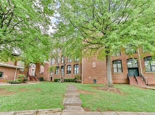 201 S Hoskins Rd APT 103, Charlotte, NC 28208