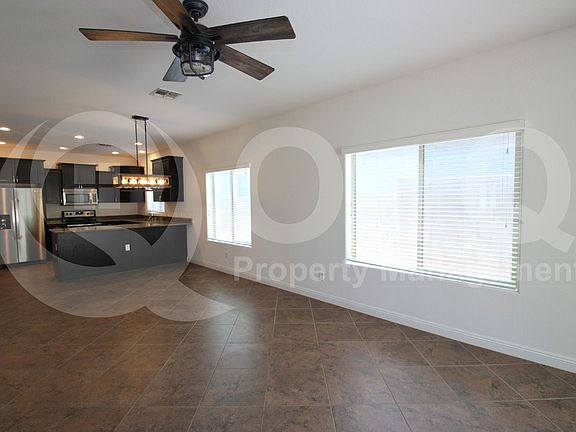 3rd image of 1686 W Paisley Dr