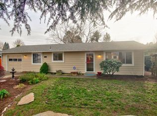 800 Crestview Dr, Newberg, OR 97132