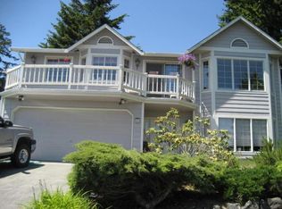 45 Finch Ln, Pt Ludlow, WA 98365