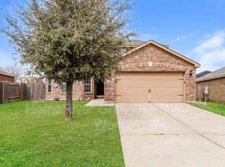 111 Cattlemans Creek Rd, Newark, TX 76071