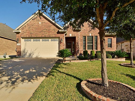 2nd image of 513 Rolling Brook Ln