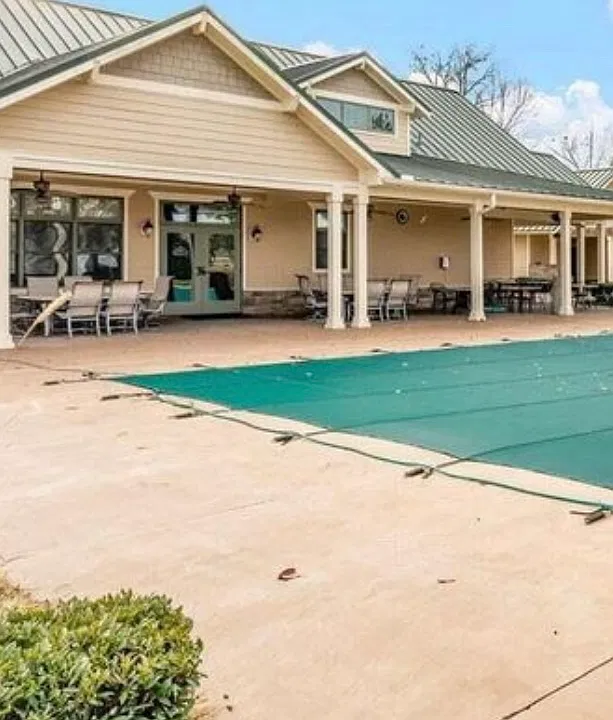 Waterside Cir