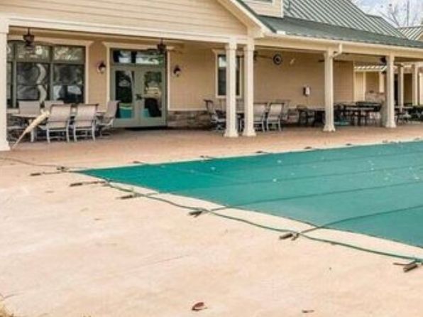 (undisclosed Address)