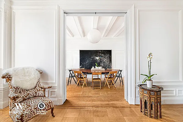 Sold by Coldwell Banker Warburg | media 3