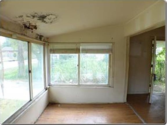 5th image of 9460 1st Ave