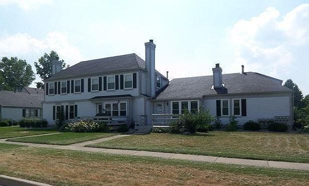 1st image of 3069 Sturgeon Bay Ave #18
