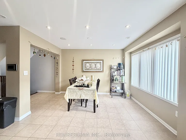 92 Lathbury St — Photo 4
