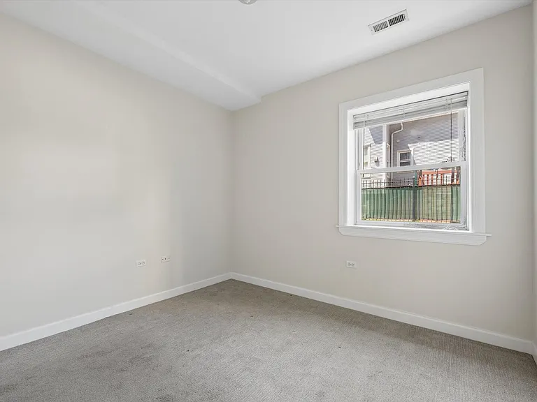 3042 W Diversey Ave #G — Photo 8