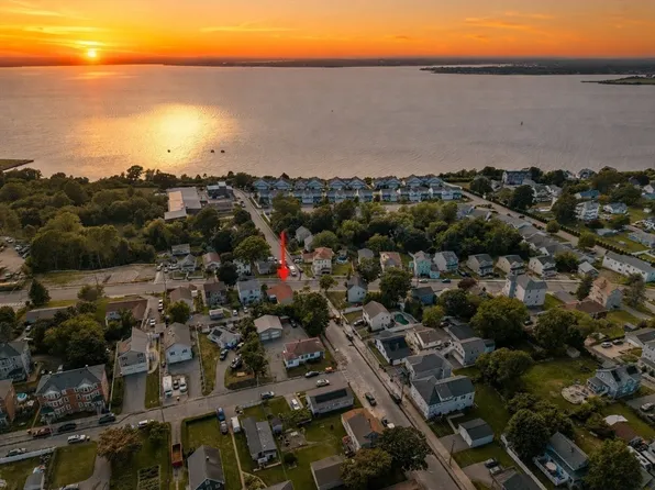 175 Slade St, Fall River, MA 02724