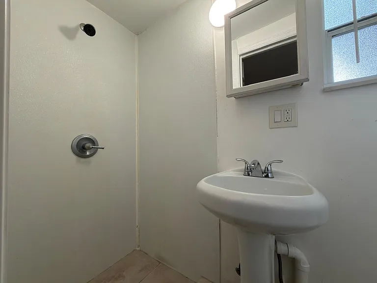 10335 NW 2nd Ct #3 — Photo 5
