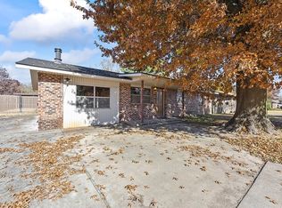 2602 Trudi Pl, Springdale, AR 72762