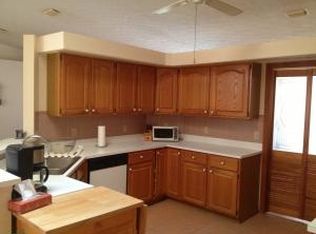 2369 SE Calcutta Cir, Port Saint Lucie, FL 34952