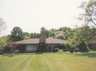 7816 Dalebrook Rd, Independence, OH 44131