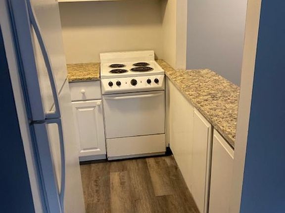 2nd image of 18865 Detroit Ext APT 102