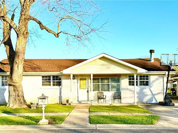 2229 Riverland Dr, Chalmette, LA 70043