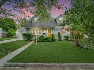 6 Elmwood Pl, Leonardo, NJ 07737